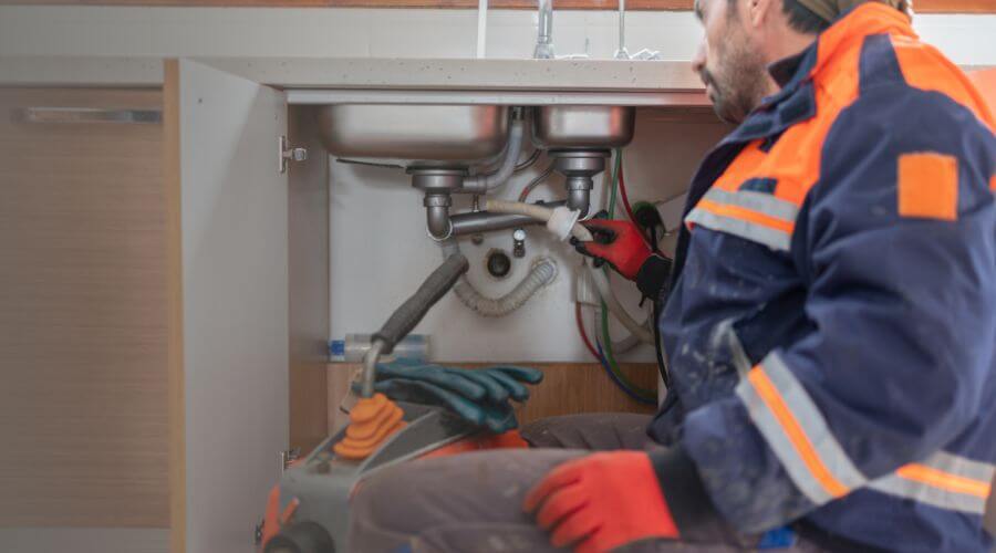 Professional slab leak plumber services in Sigourney, IA